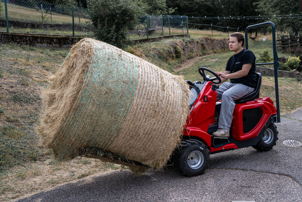 MiniRadlader 360 Diesel – Hoflader & Kompaktlader mit Schaufel