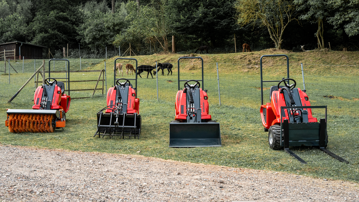 MiniRadlader 360 Diesel – Hoflader & Kompaktlader mit Schaufel